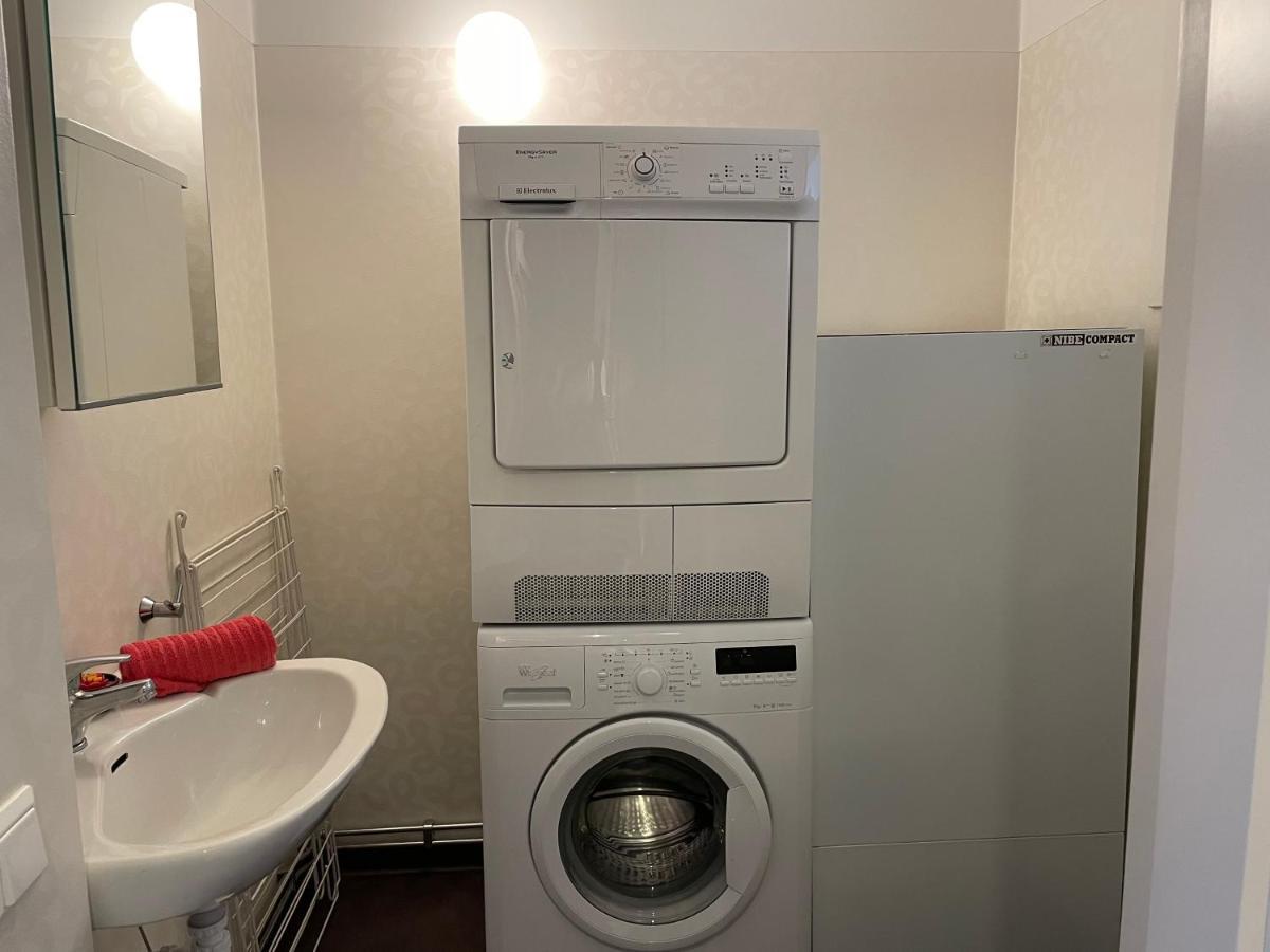 Apartment Uddevalla Bohuslaen Bubbelbad Εξωτερικό φωτογραφία