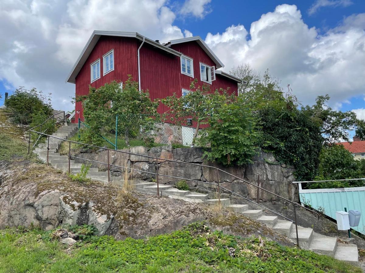 Apartment Uddevalla Bohuslaen Bubbelbad Εξωτερικό φωτογραφία