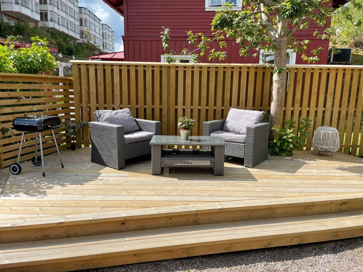 Apartment Uddevalla Bohuslaen Bubbelbad Εξωτερικό φωτογραφία